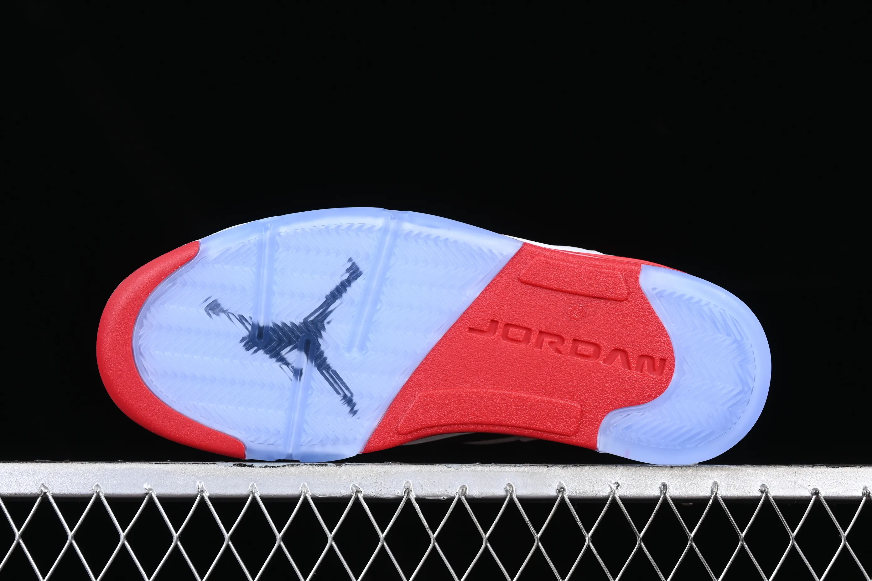 All categories Air Jordan Jordan series basketball shoes Air Jordan 5 Air Jordan 5 Low "Fire Red" AJ5 Joe 5 white and red low-top basketball shoes 819171-101